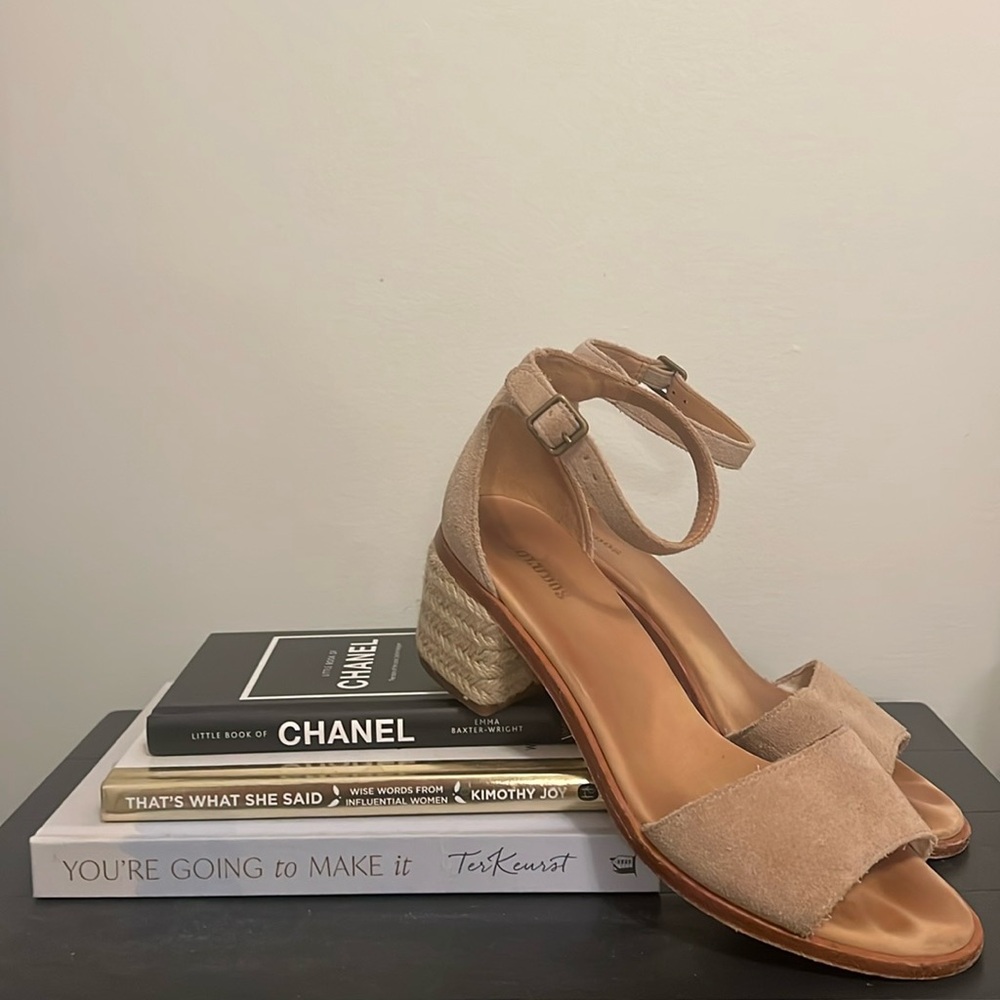 Soludos Capri Raffia Suede Midi Heel